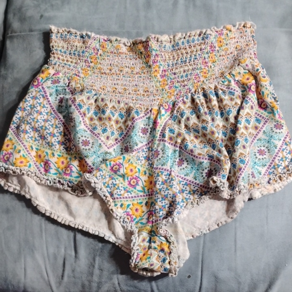 Jessica Simpson Floral High Waist Shorts